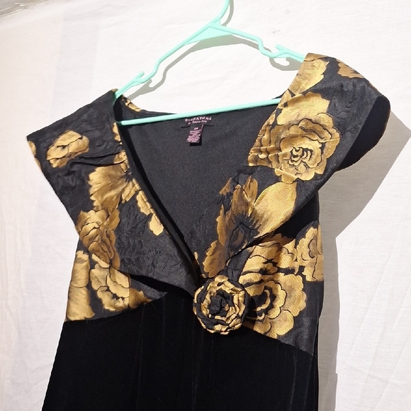 Formal Maxi Dress, Black And Gold, Floral Rose Design, Robbie Bee, Sz 16, NWOT - Picture 4 of 14